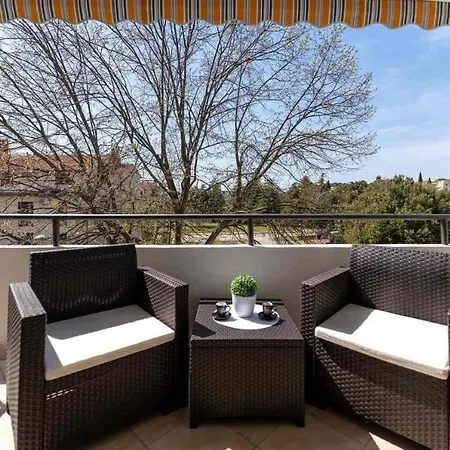 Апартаменты Dinora