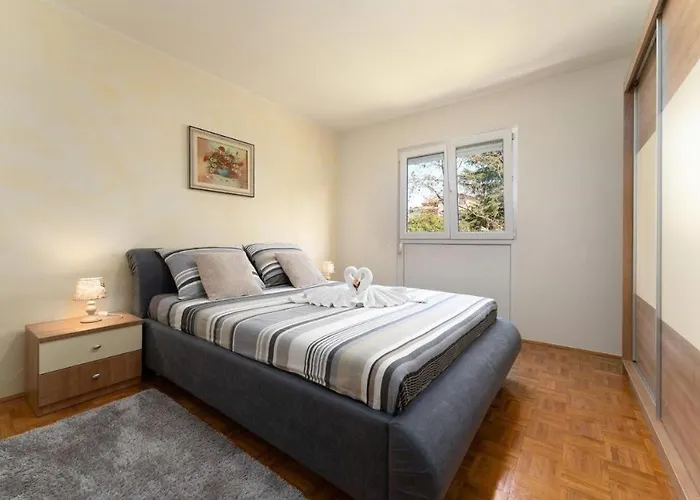 Dinora Apartamento *