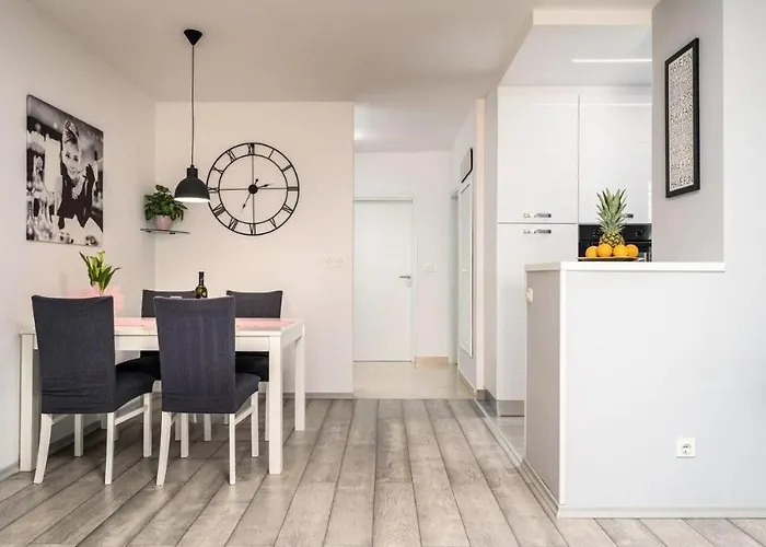 Apartamento Dinora *